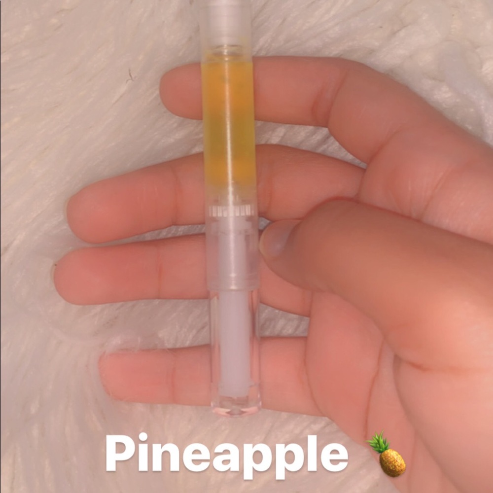 Pinnaple lip gloss